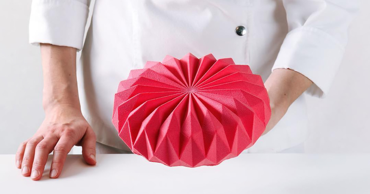 Chef cria incríveis bolos geométricos inspirados em origami