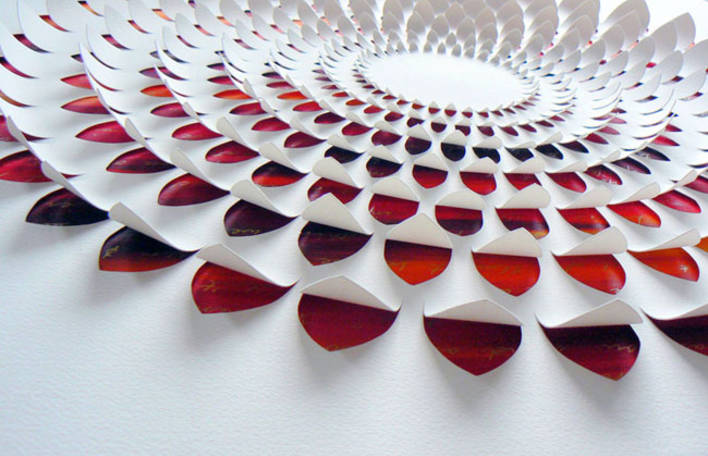 Conheça a arte de cortes de papel desta artista australiana (15 imagens)