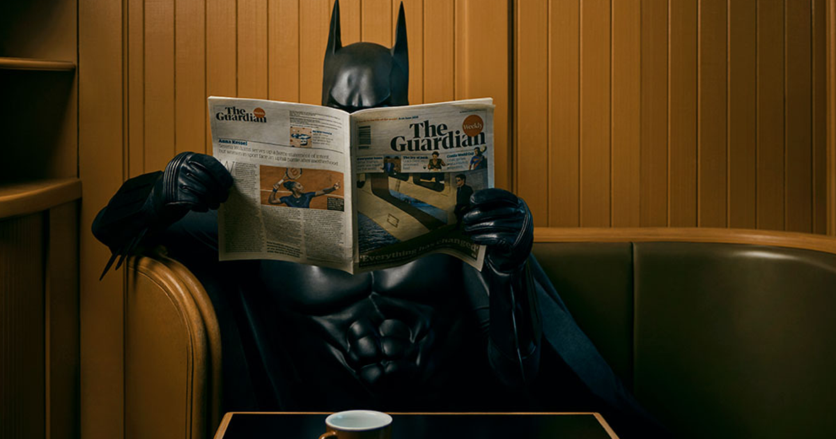 12 imagens engraçadas que mostram como é a vida do Batman no dia a dia