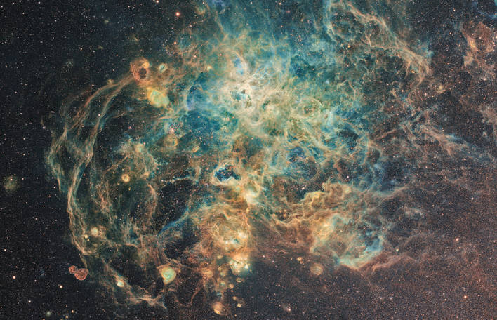 Fotografias incríveis da galáxia anã satélite Grande Nuvem de Magalhães