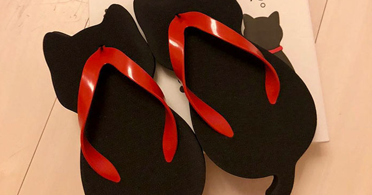 Estas sandálias em forma de gato criadas por uma empresa japonesa parecem adoráveis
