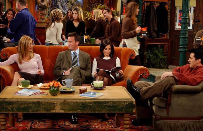 O sofá de Friends estará em exposição para o 25º aniversário do programa de TV