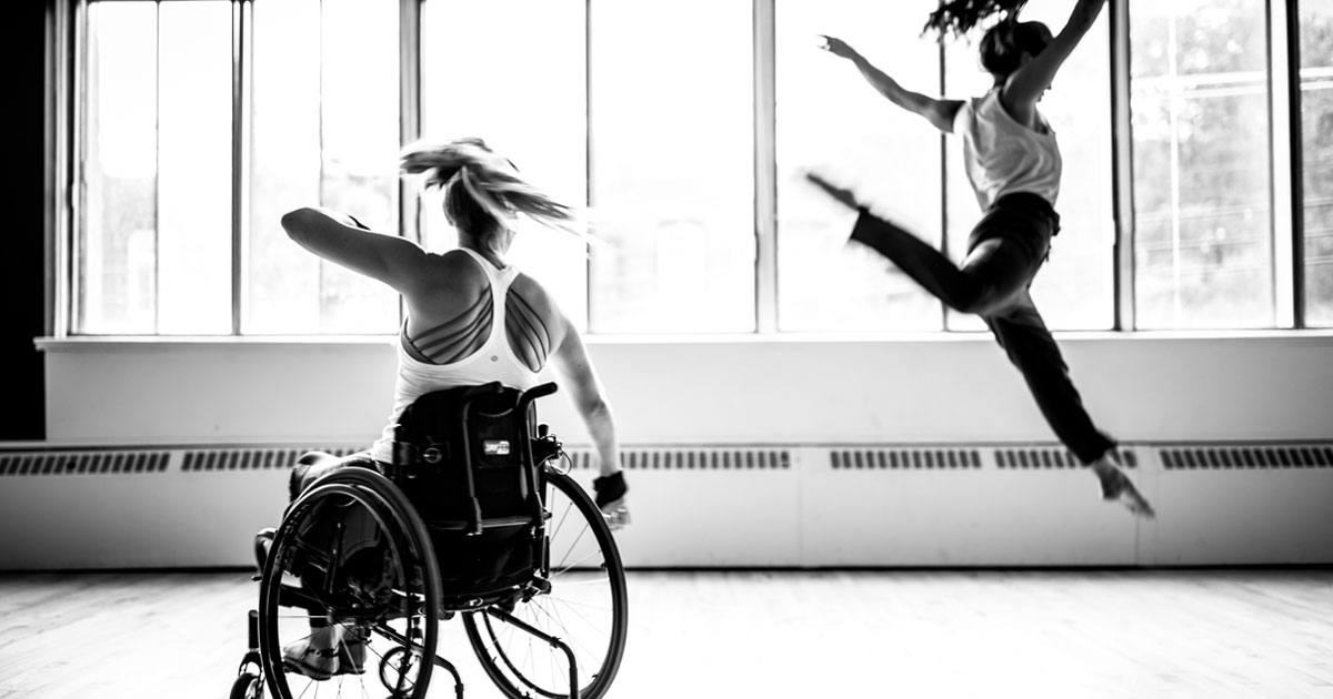 40 fotos de artistas que mostram que deficiência não é nada quando o assunto é arte