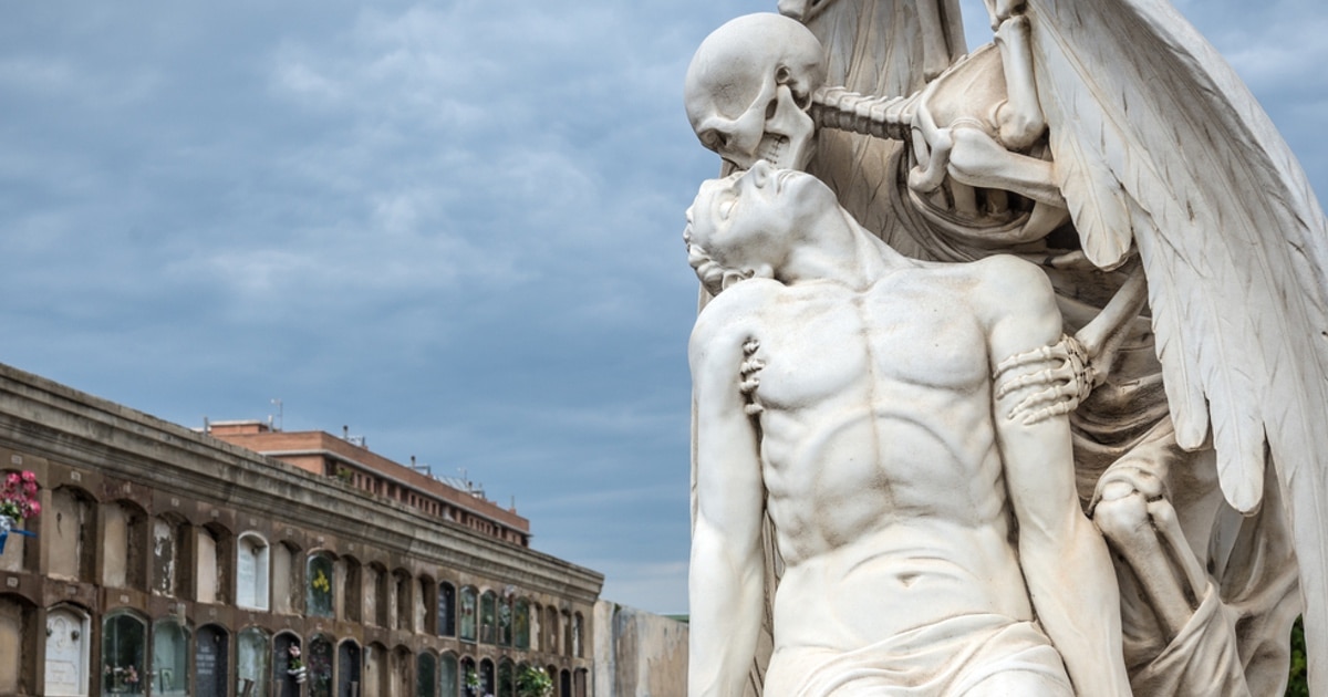 A Magnífica Escultura Que Celebra A Vida Após A Morte